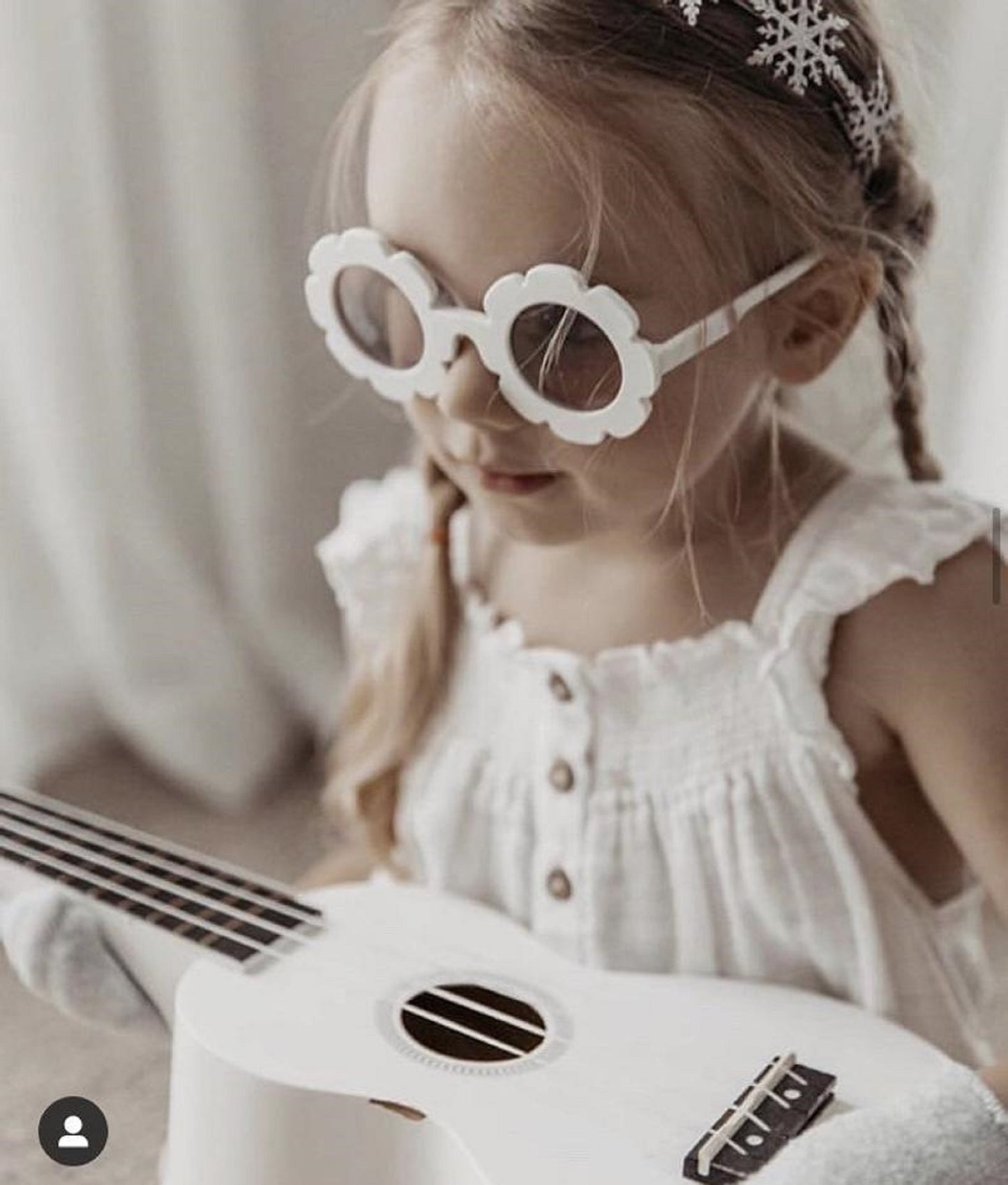 White Flower Sunglasses