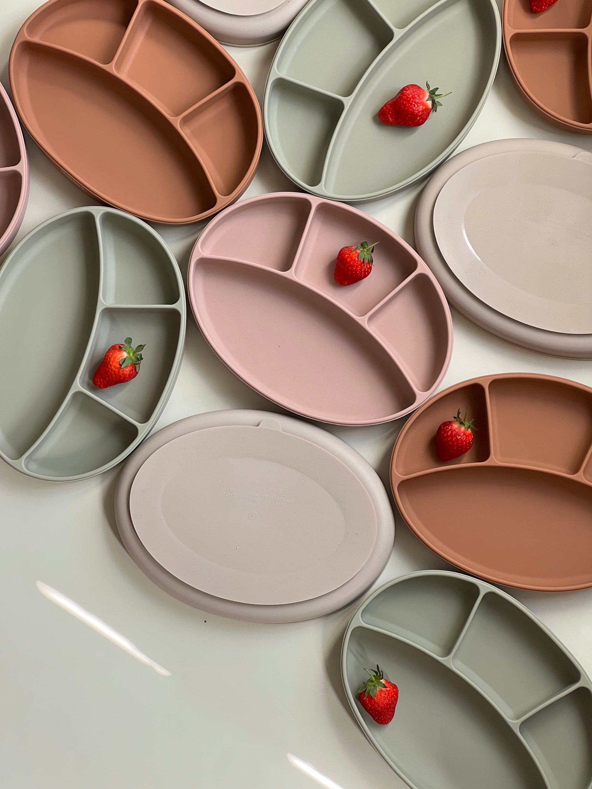 Suction baby online plates and bowls